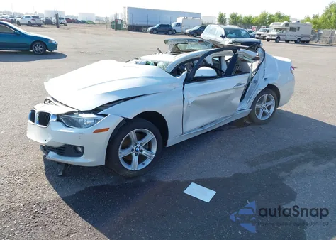 2015 BMW 328I xDrive из США, поврежденный, VIN WBA3B3G50FNT17795